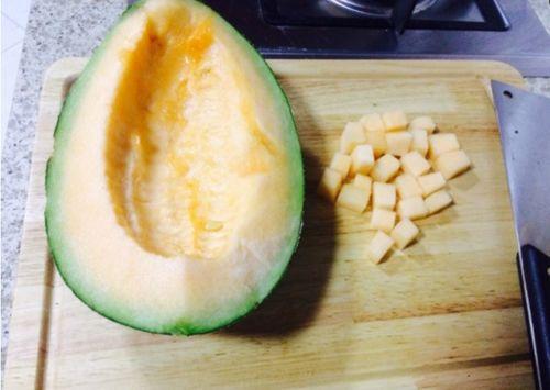 不开心吃哈密瓜,甜蜜滋味中的心灵慰藉