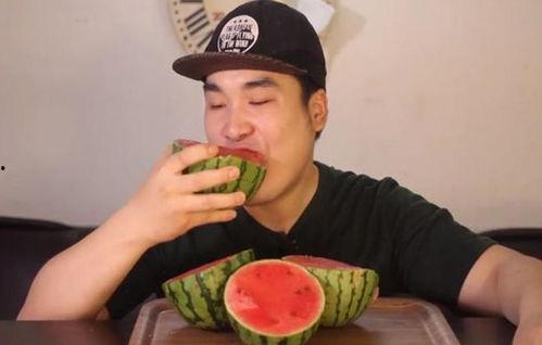 网红被吃瓜,揭秘网络舆论背后的真相