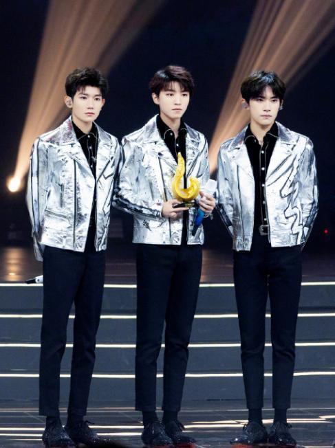 tfboys演唱会吃瓜,吃瓜群众揭秘幕后趣事