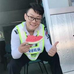 小超人吃瓜,揭秘娱乐圈那些不为人知的幕后故事