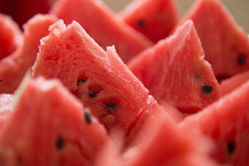 晚上吃牛角瓜会胖,小心身材“膨胀”陷阱